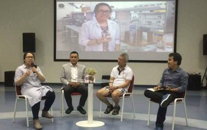 GS ĐH Hoa Sen mặc quần đùi: Phải là người yêu bài giảng mới làm như vậy